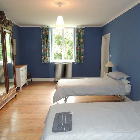 La Tour Du Chambon Apartment Brignac-la-Plaine Екстериор снимка