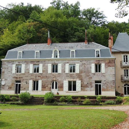 La Tour Du Chambon Apartment Brignac-la-Plaine Екстериор снимка