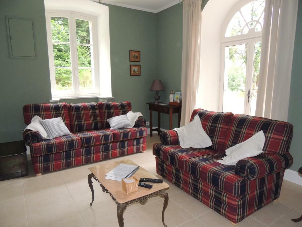 La Tour Du Chambon Apartment Brignac-la-Plaine Екстериор снимка